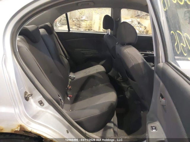12566495 :رقم المزاد ، KNADE123966172515 vin ، 2006 Kia Rio مزاد بيع