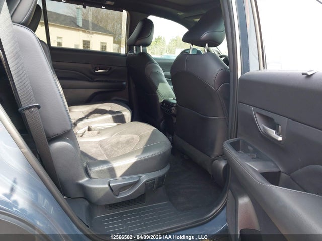 5TDADAB57RS007268 Toyota Grand Highlander Hybrid Platinum