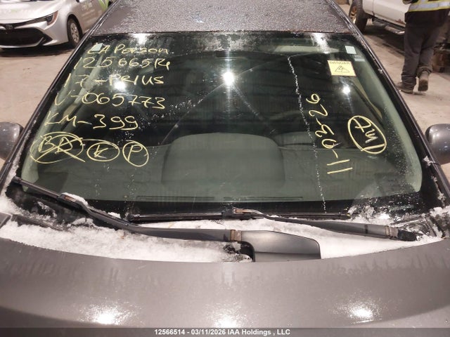 JTDZN3EUXHJ065773 Toyota PRIUS V