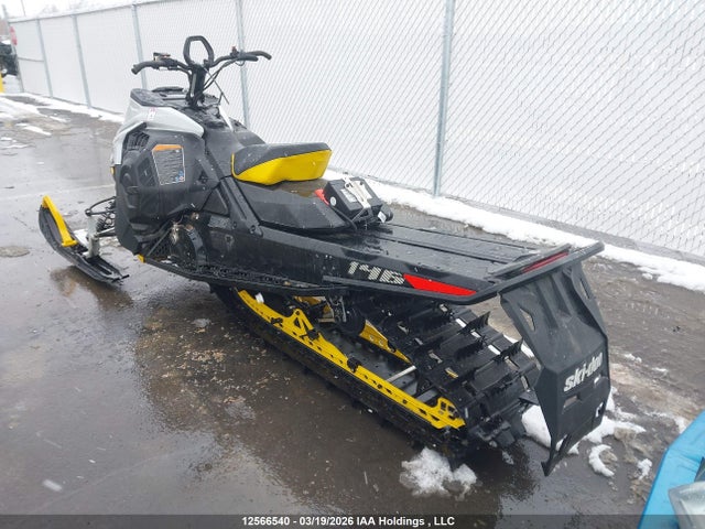 Skidoo Summit 850 2023 2BPSCDPD1PV000094 Image 3