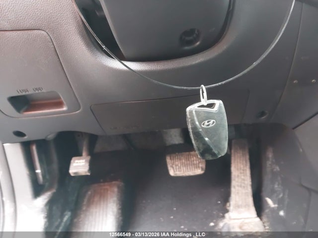 KM8SNDHF5HU183955 Hyundai Santa Fe
