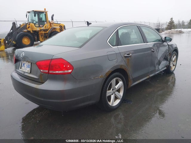 Продажа на аукционе авто 2012 Volkswagen Passat 2.5l Comfortline, vin: 1VWBH7A39CC031444, номер лота: 12566555