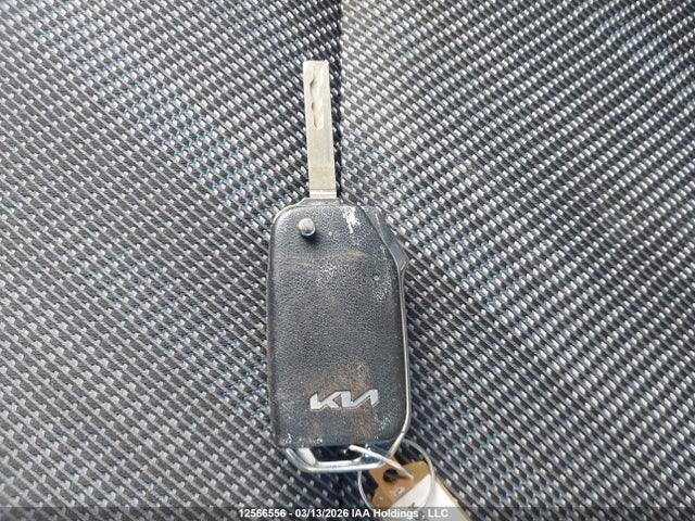 KNDEPCAA7T7856904 KIA Seltos Lx