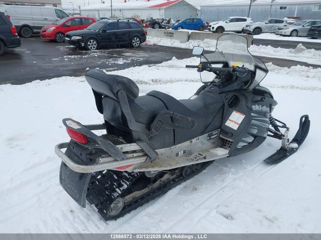 12566572 :رقم المزاد ، 2BPSEL5A25V000566 vin ، 2005 Skidoo  مزاد بيع