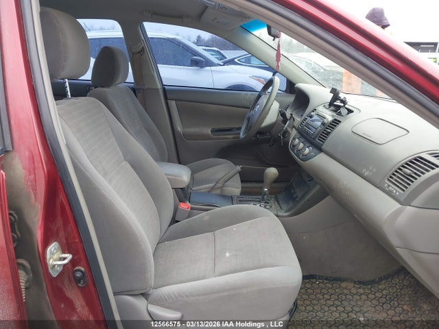 12566575 :رقم المزاد ، 4T1BE32K36U116266 vin ، 2006 Toyota Camry Le/xle/se مزاد بيع