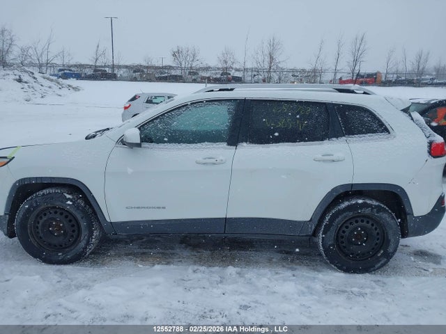 1C4PJMCS0GW365947 Jeep Cherokee North