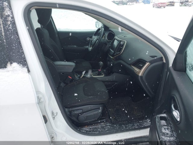 1C4PJMCS0GW365947 Jeep Cherokee North