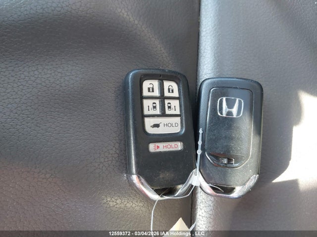 2014 Honda Odyssey Ex-l მანქანა იყიდება აუქციონზე, vin: 5FNRL5H6XEB503872, აუქციონის ნომერი: 12559372
