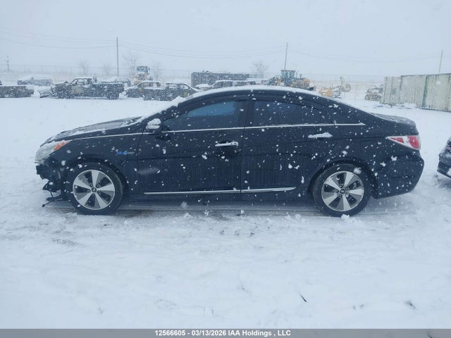 12566605 :رقم المزاد ، KMHEC4A48BA007597 vin ، 2011 Hyundai Sonata Hybrid Premium مزاد بيع