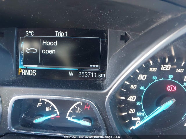 12561269 :رقم المزاد ، 1FMCU9J98EUE43432 vin ، 2014 Ford Escape Titanium مزاد بيع
