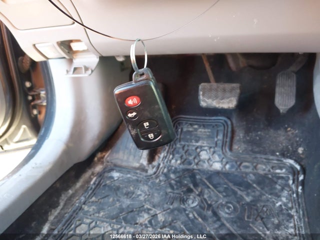 2013 Toyota Corolla Le მანქანა იყიდება აუქციონზე, vin: 2T1BU4EE8DC003748, აუქციონის ნომერი: 12566618
