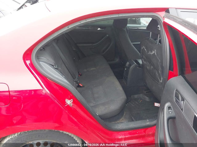 3VWD07AJXGM337409 Volkswagen Jetta 1.8t Sport