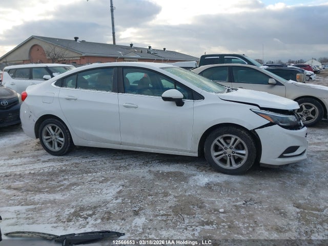 1G1BE5SM3J7181703 Chevrolet Cruze Lt Auto