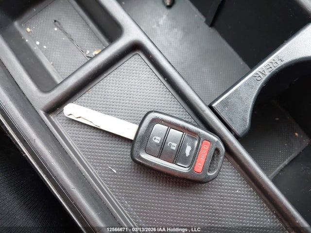 12566671 :رقم المزاد ، 2HKRM3H34FH001434 vin ، 2015 Honda Cr-v مزاد بيع
