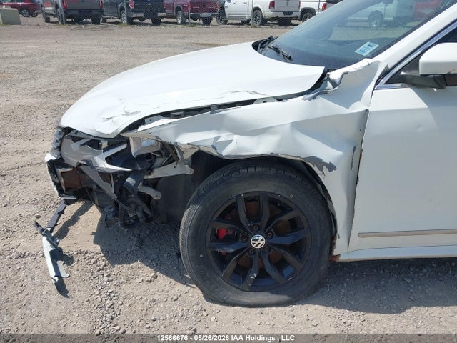 Продаж на аукціоні авто 2017 Volkswagen Passat S, vin: 1VWAT7A38HC082189, номер лоту: 12566676