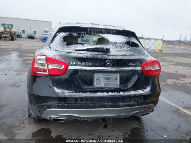 WDCTG4GB0GJ200575 Mercedes-Benz Gla 250 4matic
