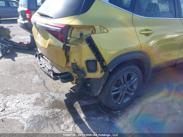 12566730 :رقم المزاد ، KNDEUCAA9M7223721 vin ، 2021 Kia Seltos مزاد بيع