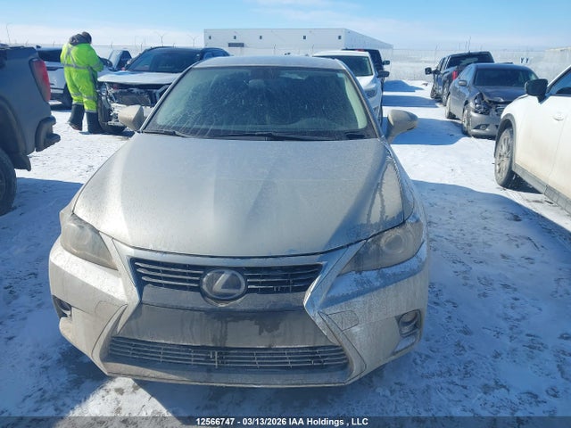 JTHKD5BH9G2274145 Lexus CT 200