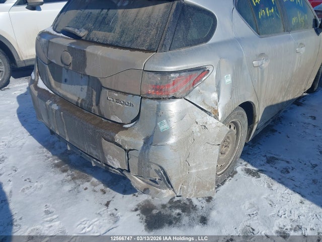JTHKD5BH9G2274145 Lexus CT 200