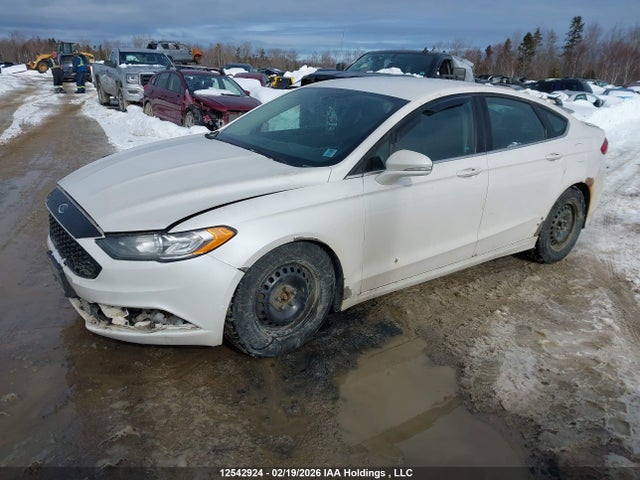 12542924 :رقم المزاد ، 3FA6P0H71HR135240 vin ، 2017 Ford Fusion Se مزاد بيع
