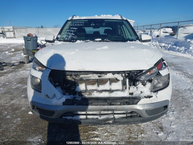12553500 :رقم المزاد ، KMHRC8A31NU140267 vin ، 2022 Hyundai Venue Preferred مزاد بيع