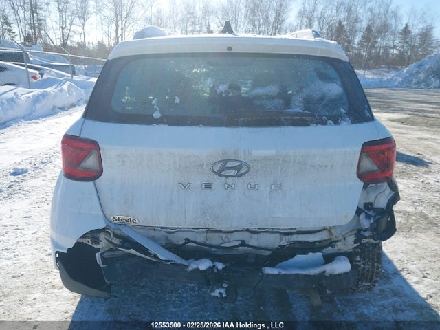 12553500 :رقم المزاد ، KMHRC8A31NU140267 vin ، 2022 Hyundai Venue Preferred مزاد بيع