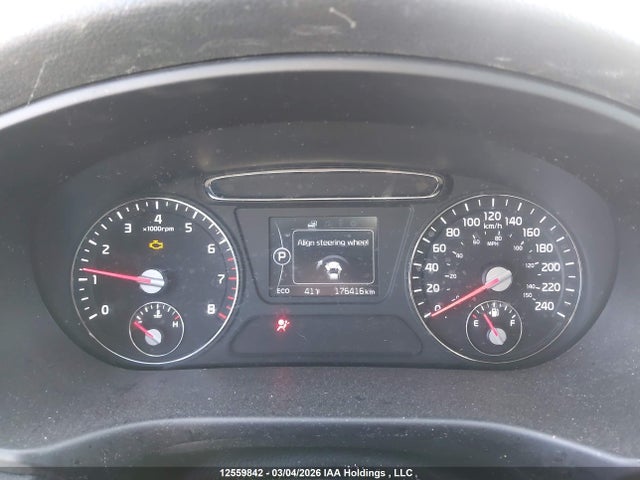 5XYPGDA33HG224671 KIA Sorento 2.4l Lx
