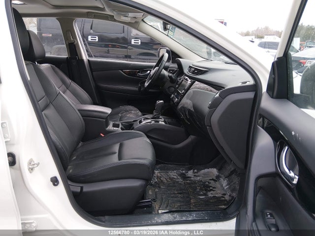 JN1BJ1BW1NW482840 Nissan Qashqai Sl/sv