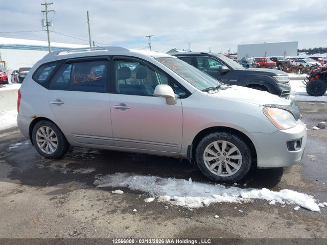 12566800 :رقم المزاد ، KNAHH8A81C7376424 vin ، 2012 Kia Rondo مزاد بيع