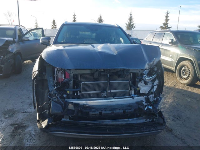 12566809 :رقم المزاد ، 5TDEBRCH1PS126171 vin ، 2023 Toyota Highlander Hybrid Limited مزاد بيع