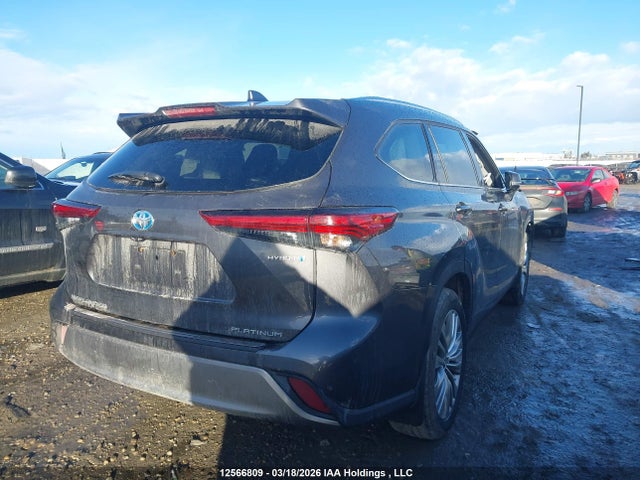 12566809 :رقم المزاد ، 5TDEBRCH1PS126171 vin ، 2023 Toyota Highlander Hybrid Limited مزاد بيع