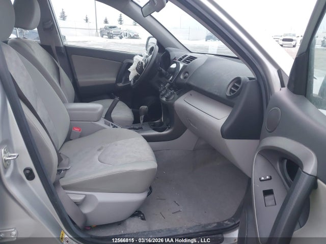 12566815 :رقم المزاد ، 2T3BF4DV0AW043089 vin ، 2010 Toyota Rav4 مزاد بيع