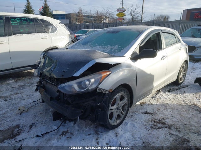 KMHD25LHXGU297271 Hyundai Elantra Gt Gl