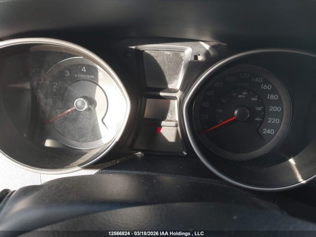 KMHD25LHXGU297271 Hyundai Elantra Gt Gl