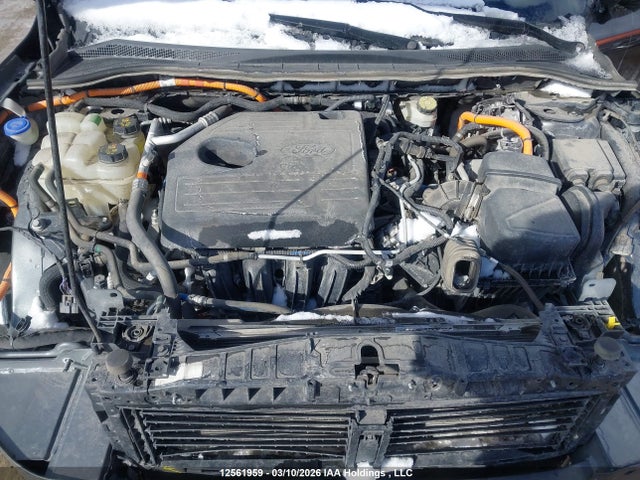 12561959 :رقم المزاد ، 1FMCU9DZ5LUA87935 vin ، 2020 Ford Escape Titanium Hybrid مزاد بيع