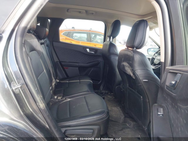 12561959 :رقم المزاد ، 1FMCU9DZ5LUA87935 vin ، 2020 Ford Escape Titanium Hybrid مزاد بيع