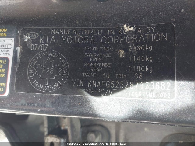 12556660 :رقم المزاد ، KNAFG525287123682 vin ، 2008 Kia Rondo Ex/ex-premium/lx مزاد بيع