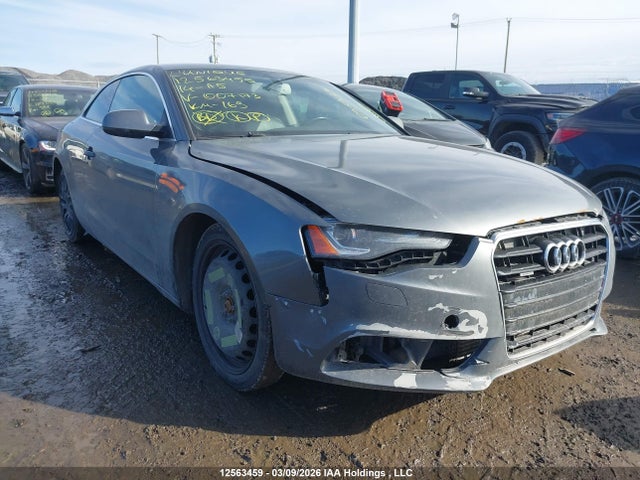 2014 Audi A5 2.0 Technik მანქანა იყიდება აუქციონზე, vin: WAUVFBFR3EA007173, აუქციონის ნომერი: 12563459