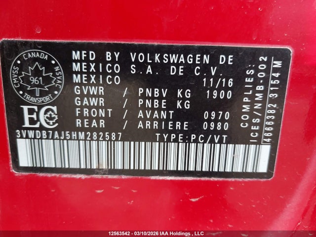 2017 Volkswagen Jetta Wolfsburg Edition მანქანა იყიდება აუქციონზე, vin: 3VWDB7AJ5HM282587, აუქციონის ნომერი: 12563542