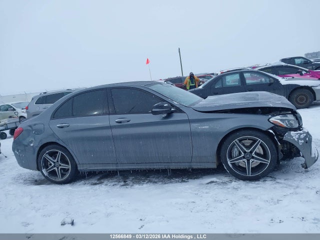 2018 Mercedes-benz C 43 4mati Amg მანქანა იყიდება აუქციონზე, vin: 55SWF6EB2JU256311, აუქციონის ნომერი: 12566849