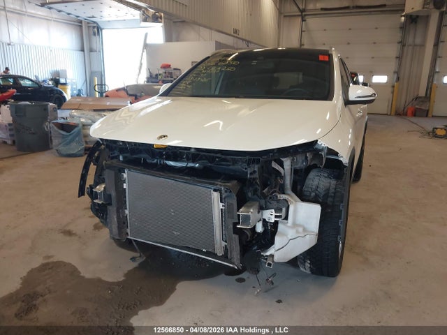 W1N4N4HB2NJ349820 Mercedes-Benz Gla 250 4matic