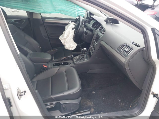 3VW217AU4HM000735 Volkswagen Golf