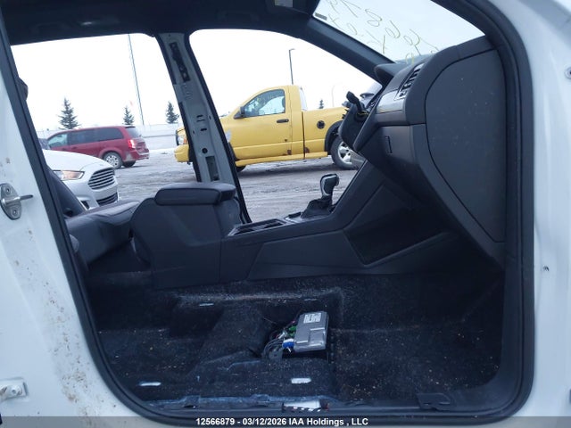 3VV4B7AX8NM163341 Volkswagen Tiguan Sel R-line