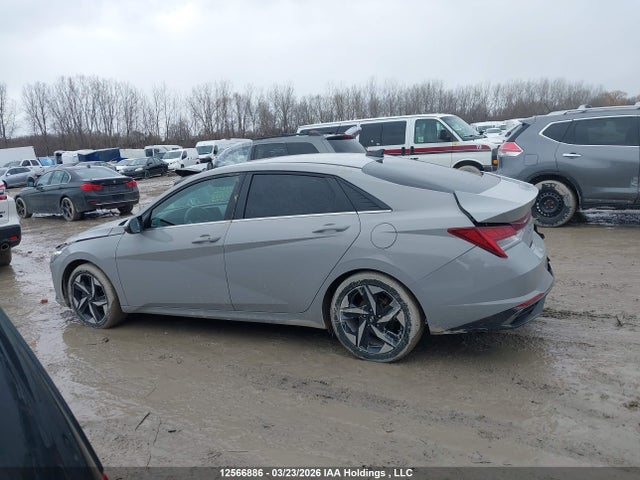 KMHLN4AG5NU249133 Hyundai Elantra Ultimate Ivt With Tech Package With Two-tone Interior