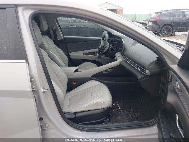 KMHLN4AG5NU249133 Hyundai Elantra Ultimate Ivt With Tech Package With Two-tone Interior