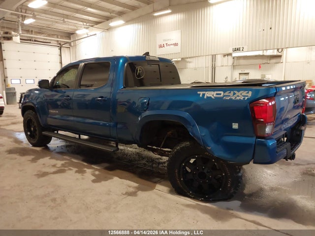 5TFDZ5BN3JX032768 Toyota Tacoma Dbl Cab/sr5/trd Sport/or