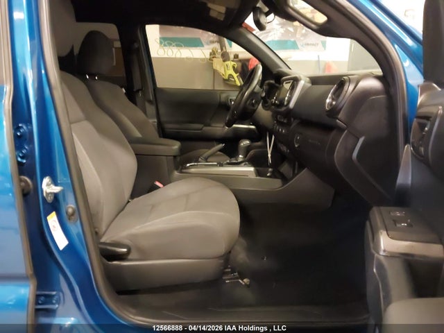 5TFDZ5BN3JX032768 Toyota Tacoma Dbl Cab/sr5/trd Sport/or