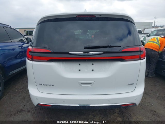 2022 Chrysler Pacifica Touring L მანქანა იყიდება აუქციონზე, vin: 2C4RC3BG8NR127151, აუქციონის ნომერი: 12566904