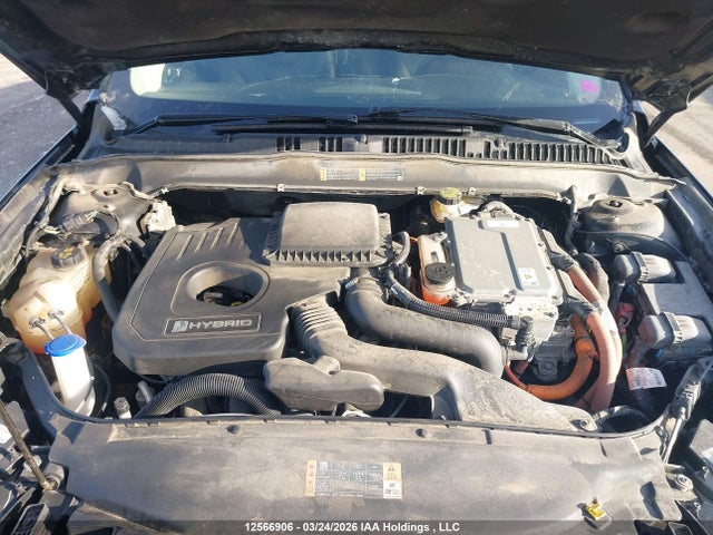 3FA6P0RU0JR215574 Ford Fusion Titanium/platinum Hev
