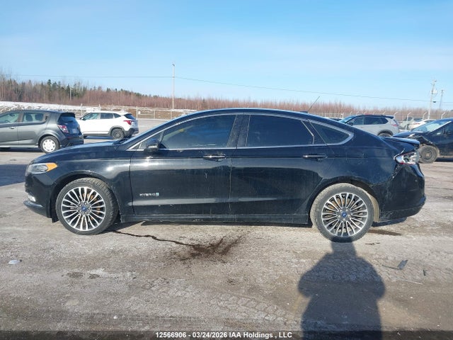 3FA6P0RU0JR215574 Ford Fusion Titanium/platinum Hev